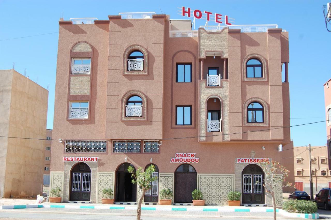 Hotel Amoudou فندق أمودو ティーズニート エクステリア 写真